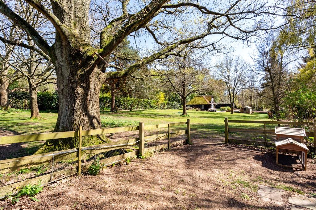 The Drive, Maresfield Park, Uckfield... Plot £795,000