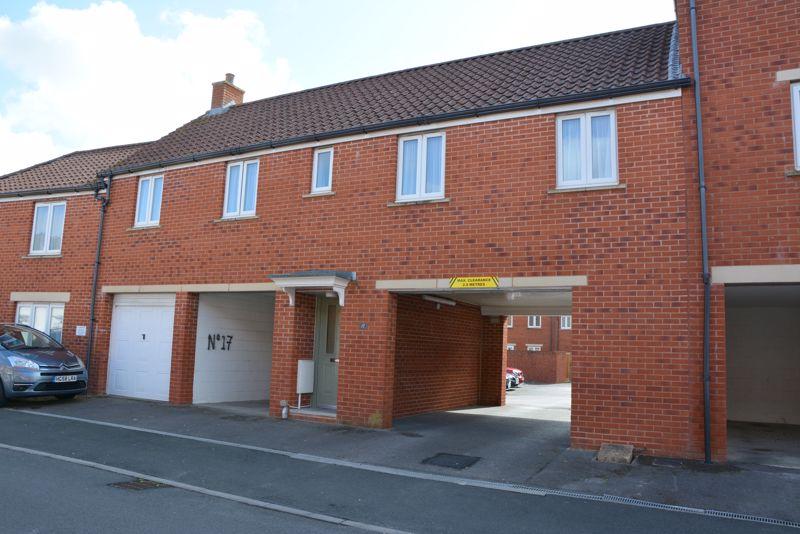 Mulholland Way, Highbridge 2 bed terraced house £167,500