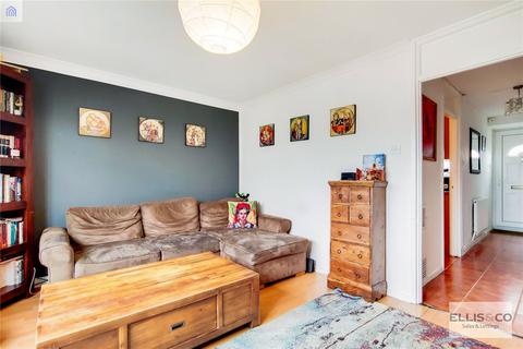 16 Swan Road, Southall, UB1 3JT