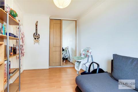 16 Swan Road, Southall, UB1 3JT