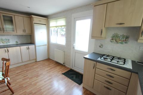 21 Lowlands Road, Aveley, South Ockendon, RM15 4ED