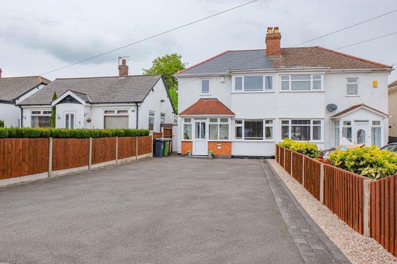 Bridle Lane, Streetly, Sutton Coldfield, B74 3QT 2 bed semidetached