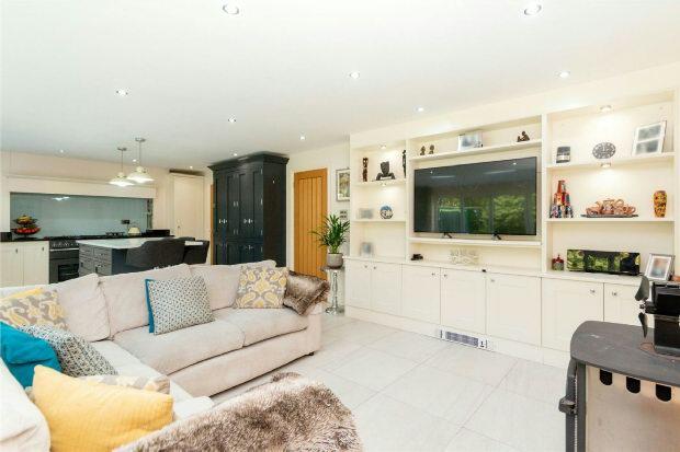 Family Room Aspect 2