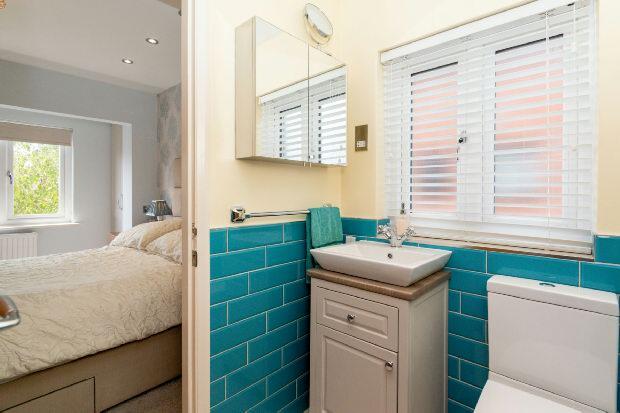 En Suite Shower Room