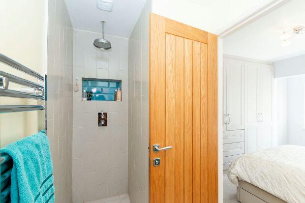 En Suite Aspect 2