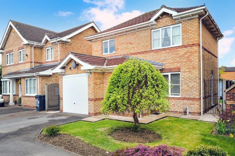 15 Larch Avenue, Nettleham 3 bed detached house £259,950