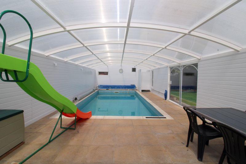 Henley Drive, Southport 3 bed detached house £475,000