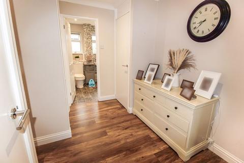 16 Lindley Road, Godstone, RH9 8HJ