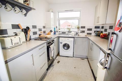 16 Lindley Road, Godstone, RH9 8HJ