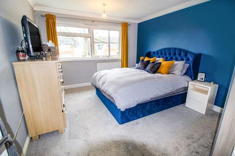 16 Lindley Road, Godstone, RH9 8HJ