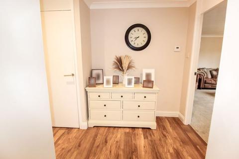 16 Lindley Road, Godstone, RH9 8HJ