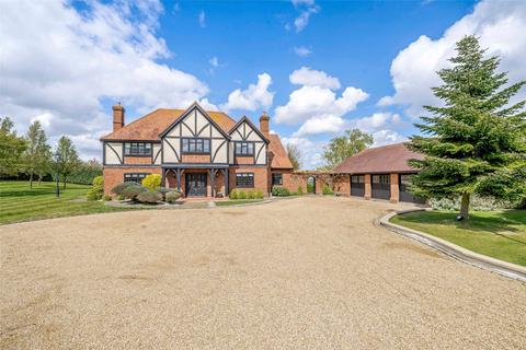 Gildenhill Farm Bungalow Gildenhill Road, Swanley, BR8 7PD