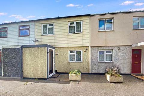 11 Larkspur Close, South Ockendon, RM15 6JQ