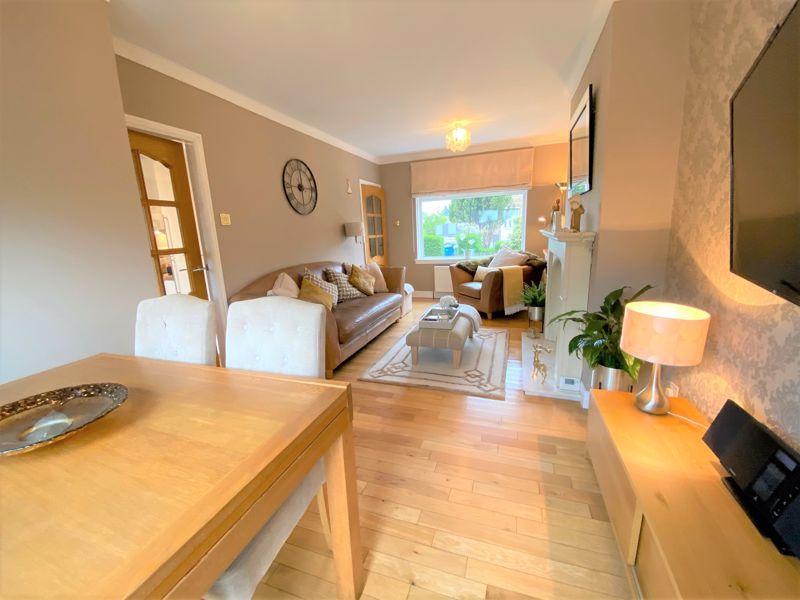 Monkton Drive, Blairdardie, Glasgow 3 bed semidetached house £155,000