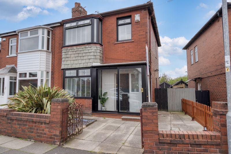 Edge Hill Road, Middle Hulton, Bolton, Lancashire. 3 bed semidetached