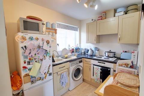 66 Blease Close, Staverton, Trowbridge, BA14 8WD
