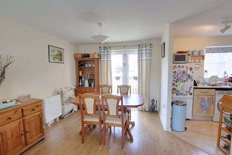 66 Blease Close, Staverton, Trowbridge, BA14 8WD