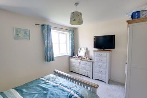 66 Blease Close, Staverton, Trowbridge, BA14 8WD