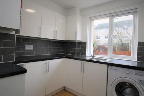 2 bedroom flat to rent, Firrhill Drive, Edinburgh