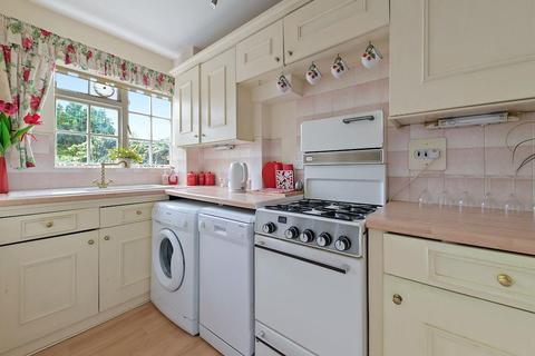 7 Frampton Close, Sutton, SM2 6SU