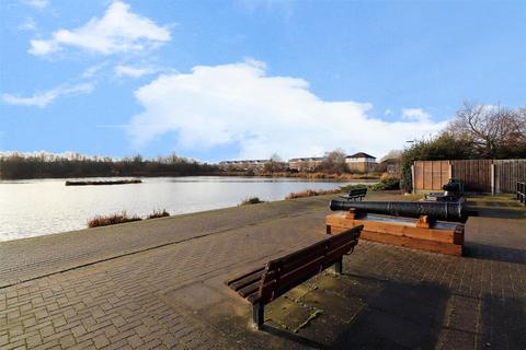 60 Epstein Road, London, SE28 8EJ