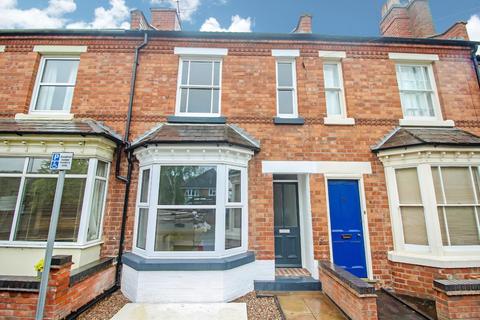 39 Lakin Road, Warwick, CV34 5BU
