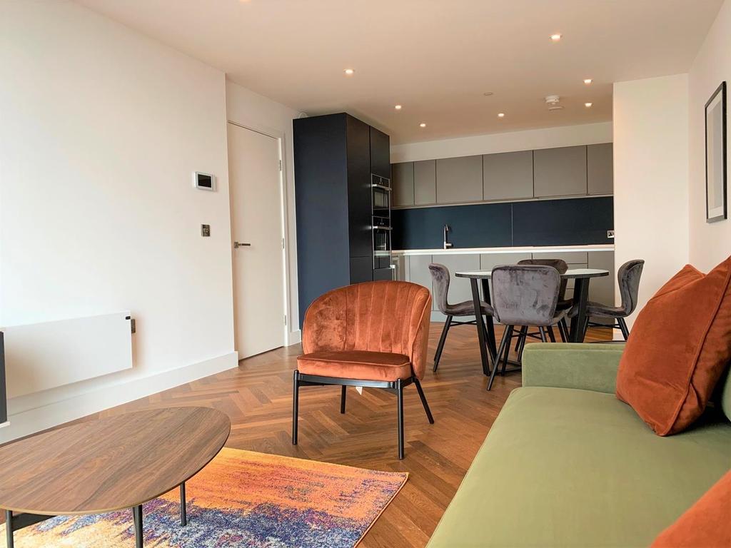 Open plan living/dining area