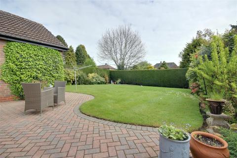 16 Elveley Drive, West Ella, Hull, HU10 7RU