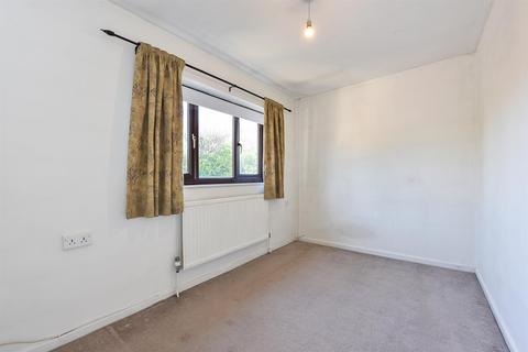 67 Watermills Close, Andover, SP10 2ND
