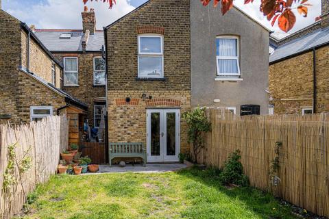 32 Stanley Road, Herne Bay, CT6 5SH