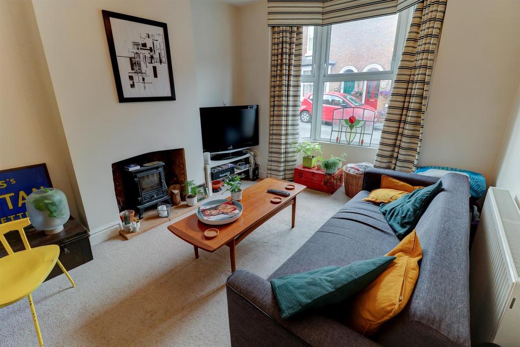 Suffolk Street, Leamington Spa 2 bed terraced house £1,100 pcm (£254 pw)