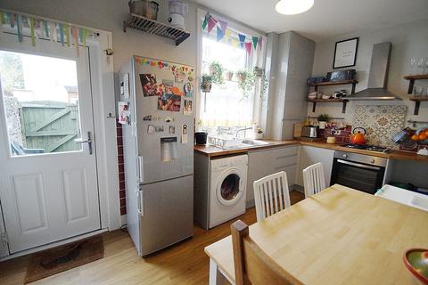 14 Shadows Lane, Mossley, Ashton-under-lyne, OL5 9BS