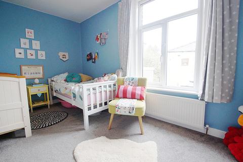 14 Shadows Lane, Mossley, Ashton-under-lyne, OL5 9BS