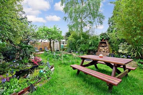 60 Erskine Road, Sutton, SM1 3BQ