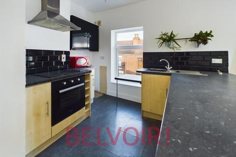 2 bedroom flat to rent, St Michaels Road, Chell, Stoke-on-Trent, ST6