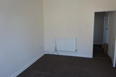 1 bedroom flat to rent, Rochester Street, Chatham ME4