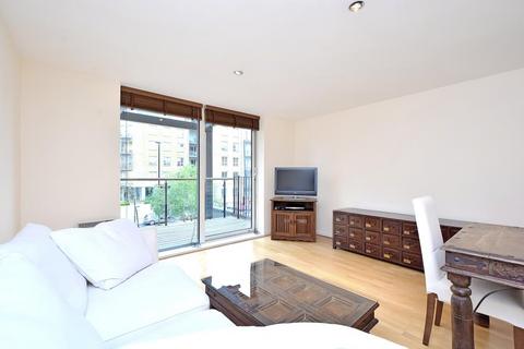 2 bedroom flat to rent, Medland House Branch Road Limehouse