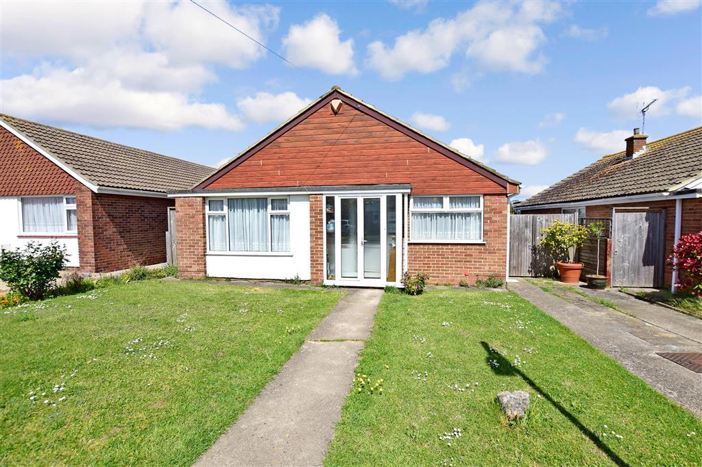 Queen Berthas Avenue, Birchington, Kent 3 bed detached bungalow £375,000