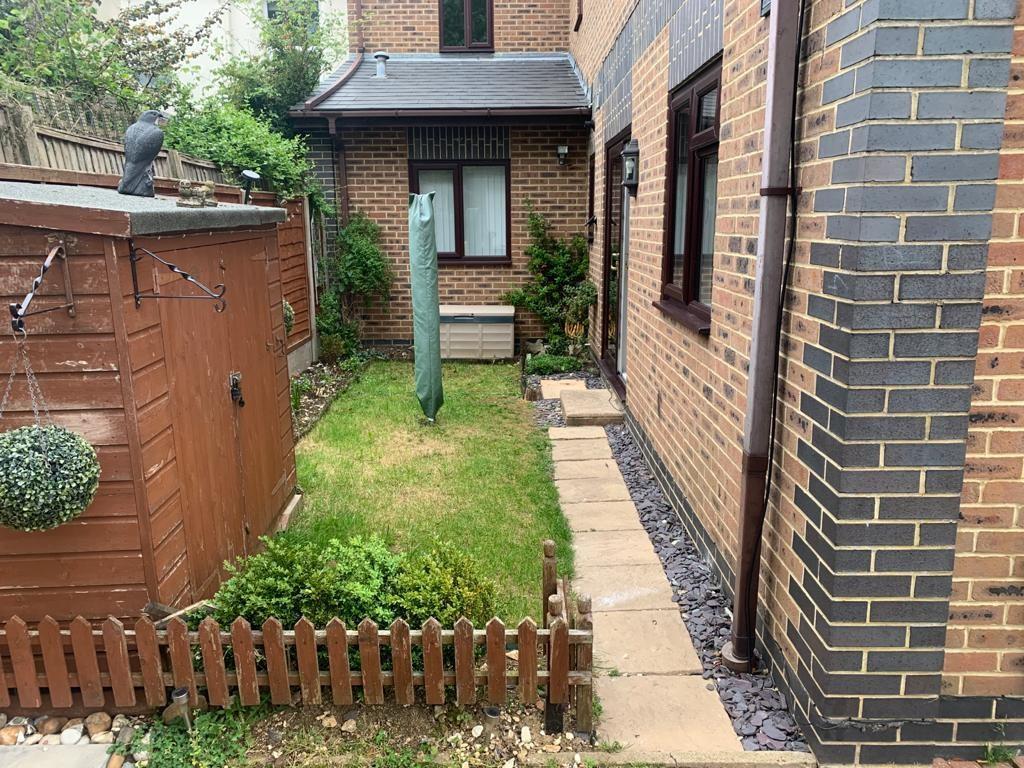 Pollard Court, Trafalgar Street, Gillingham, Kent, ME7 1 bed flat £