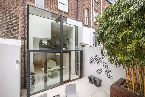 71 Buttesland Street, London, N1 6BY