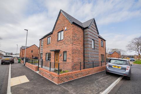 2 Aviary Road, Manchester, M12 5NN