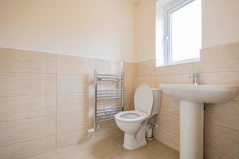 2 Aviary Road, Manchester, M12 5NN