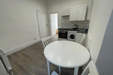 1 bedroom flat to rent, Lascotts Road, Wood Green