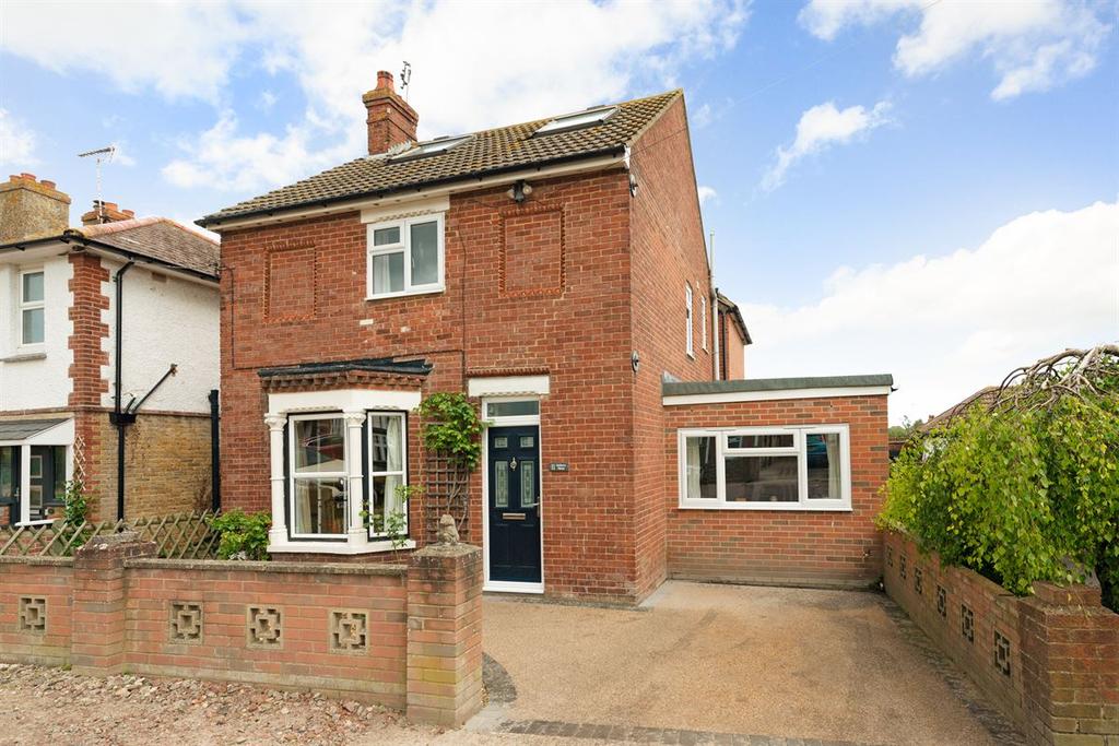 Stanley Road, Whitstable 4 bed detached house £625,000