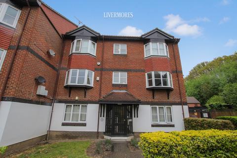 10 Heatherbank Close, Crayford, Dartford, DA1 3PN