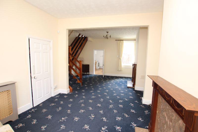 THOMAS STREET, GRIMSBY 3 bed terraced house £70,000