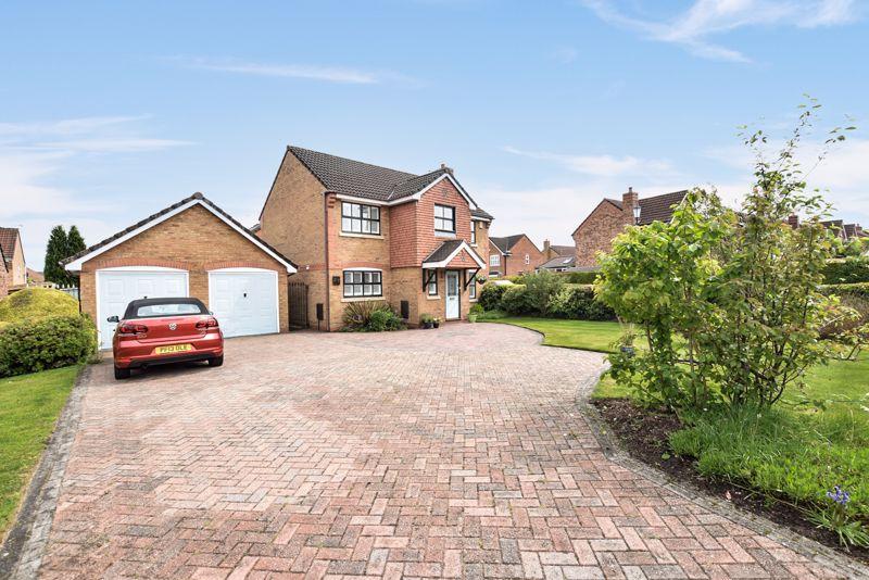 Walsingham Drive, Runcorn 4 bed detached house £365,000