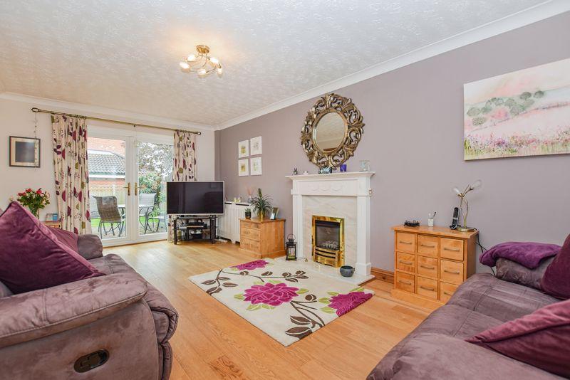 Walsingham Drive, Runcorn 4 bed detached house £365,000