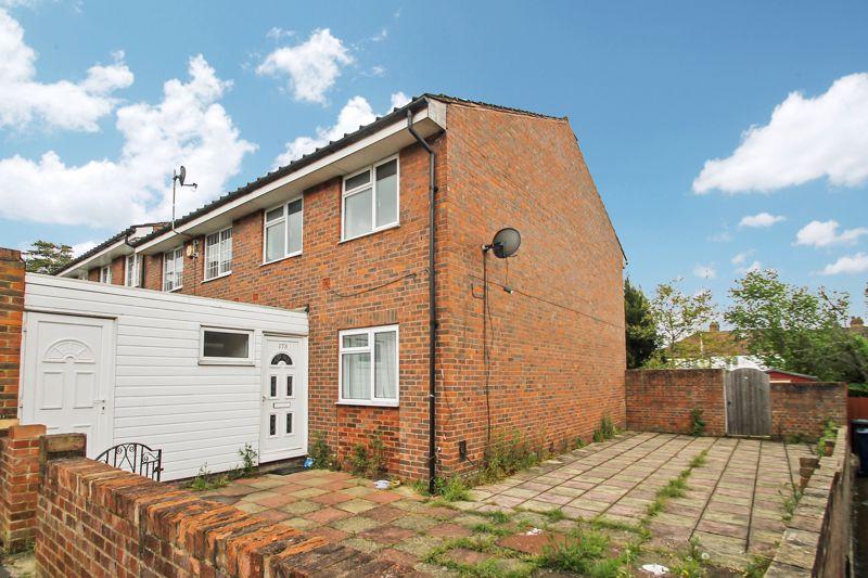 Lancaster Road, Northolt 3 bed terraced house £450,000