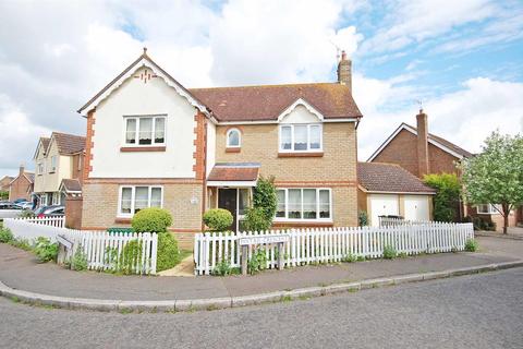 1 Pintail Crescent, Great Notley, Braintree, CM77 7WR